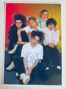 Foto autógrafa firmada a mano de Robert Smith de The Cure 8 x 12 con certificado de autenticidad - Imagen 1 de 8