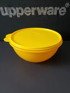 Tupperware Wonderlier Bowl & Seal 7.5 Cup Mixing bowl Bright Yellow New - Picture 1 of 1