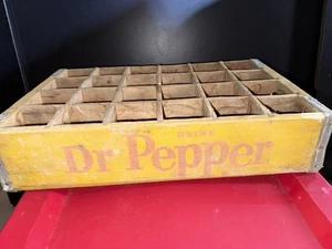Vintage Dr Pepper Wooden Wood Crate Metal Bands Lubbock, Texas - Picture 1 of 7