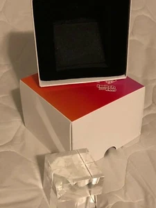 TwitchCon 2019 EXCLUSIVE Limited Omen Booth Glass Spinning Ornament/Trophy - Picture 1 of 11