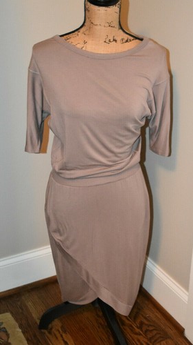 UNDERCOVER Abito Victoria's Secret Taupe maglia nuovo taglia XS