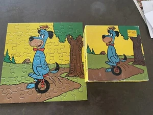Mini rompecabezas Huckleberry Hound vintage 1974 en caja 7 X 7 pulgadas 50 piezas - Imagen 1 de 5