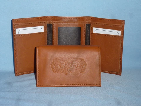 SAN ANTONIO SPURS    Leather TriFold Wallet    NEW    brown 2 Cover