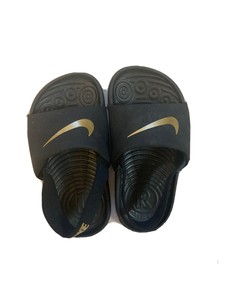 7c nike sandals