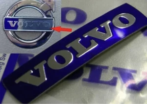 ORIGINAL Volvo adhésif volant logo badge emblème (46 mm x 10.5 mm) 31467395 OEM - Imagen 1 de 8