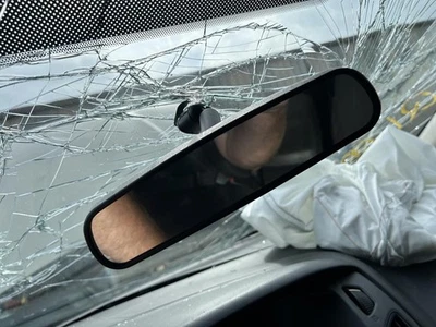 Espejo retrovisor atenuación manual compatible con 01-16 ESCAPE 104744476 Foto 1 de 4