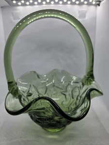 Fenton Inverted Strawberry Glaskorb grün - Bild 1 von 7