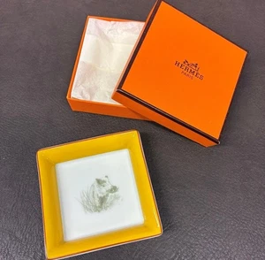 Hermes  Dog Chasse  Square  tray  plate    3.14"  3.14"    Porcelain Yellow - Picture 1 of 3