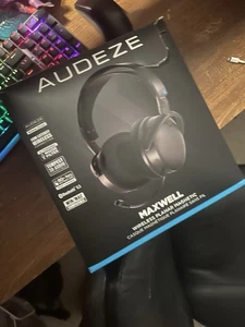 Audeze Maxwell Planar-Magnetic Wireless Gaming Headset for PS4, PS5, Switch, PC - Afbeelding 1 van 2