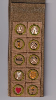 Faja vintage con 25 insignias cuadradas de mérito muy grandes, como nuevas - ¡ESTADO RARO!! Foto 1 de 3