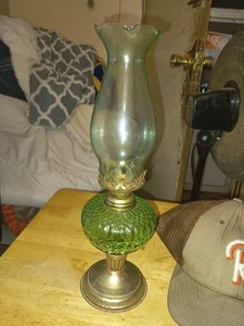 VINTAGE GREEN HOBNAIL GLASS HURRICANE LAMP RUFFLED TOP EDGE 13 1/2”  - Picture 1 of 4