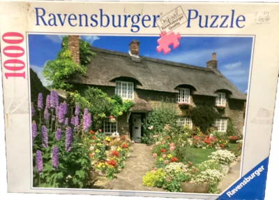 Ravensburger 1000pc Thorton Dale Cottage, North Yorkshire 2006 jigsaw puzzle HTF - Image 1 of 2