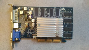 Tarjeta gráfica Siluro FX5200 DT 128MB GeForce FX 5200 AGP - Bild 1 von 3