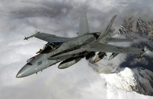 US Marine Corps USMC F/A-18 Hornet Fighter aircraft 12X18 Photograph - Picture 1 of 1