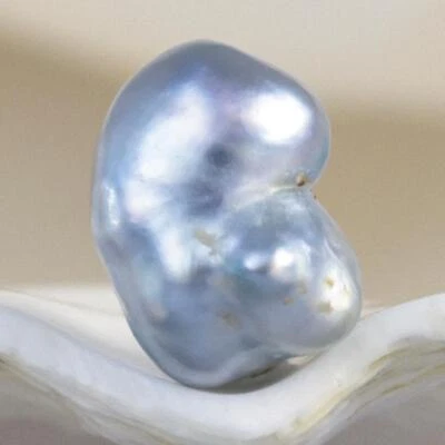 9.45mm Tahitian Keshi South Sea Pearl Silver Grey Baroque 0.37g undrilled - Image 1 of 4