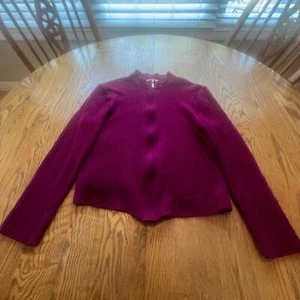 St. John Reißverschluss Stehkragen Cardigan Pullover Jacke Pflaume Magenta Gerippt Wolle 10 - Bild 1 von 7