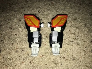 Brazos izquierdo y derecho de repuesto Power Rangers Mystic Force Deluxe Megazord - Imagen 1 de 2