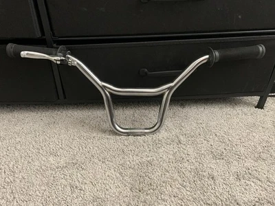 Mongoose BMX kneesaver Handlebar Chrome Old School BMX Freestyle 2 Piece........ - Image 1 of 4