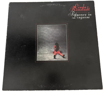 Linda Ronstadt – Prisoner In Disguise LP 1975 7E-1045 Specialty Press Gatefold - Image 1 of 4