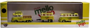 M2 Machines MELLO YELLO 1960 VW Double Cab Truck & Microbus Deluxe USA Model - Picture 1 of 4