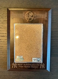 Old Yankee Stadium Game Used Dirt With Cert Stickers - Picture 1 of 6