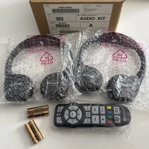 UConnect Mopar Chrysler Dodge Jeep  Wireless Headphones Audio Kit OEM 05091246AB - Bild 1 von 4