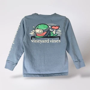 Kleinkind Vineyard Vines Langarm Grafik T-Shirt 3T Wal Ski Ausrüstung - Bild 1 von 8