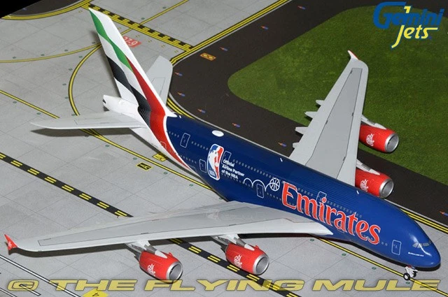 GeminiJets 1:200 A380-800 Emirates Airlines socio oficial de la NBA Foto 1 de 1
