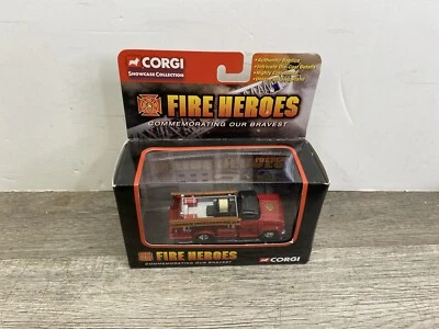 Corgi Fire Heroes 1966 GMC Fire Pumper CS90009 Chicago FD 2002  - Image 1 of 4