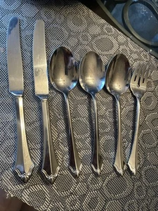 Oneida Community Kenwood Stainless Flatware Spoons, Fork & Knives 6 Pieces - Picture 1 of 21