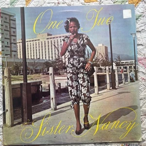 LP SISTER NANCY ONE TWO - Imagen 1 de 5