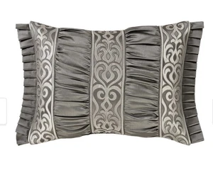 J. Almohada decorativa Queen New York Bolero Silver Boudoir NUEVA - Imagen 1 de 3