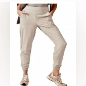 Athleta Brooklyn Textured Jogger Pants Women's Beige Size 4 - Picture 1 of 9
