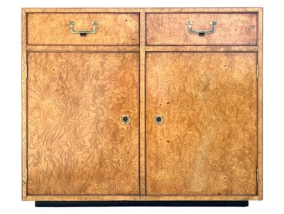 Gabinete de madera burl John Widdicomb Mid Century - Restaurado, tiradores de latón, 2 cajones Foto 1 de 4