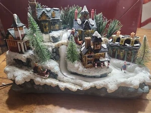 Avon Christmas Fiber Optic Village 2003 Color Changing Plug In Holiday Decor - Picture 1 of 8