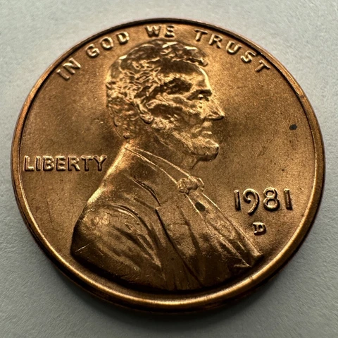 1981-D Lincoln Memorial Penny 1cent Coin from US Mint Set Cello Set Uncirculated Cover