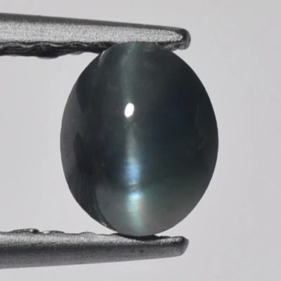 Precioso ojo de gato alejandrita cambio de color 100 % natural 100 % natural 0,69 quilates Foto 1 de 2