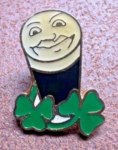 PINTA GUINNESS CON TRÉBOL IRLANDÉS VINTAGE pin insignia solapa broche - Imagen 1 de 3
