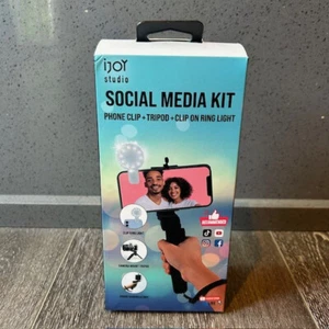 iJOY Social Media Kit  Phone Clip, Tripod, & Clip On Ring Light NEW IN OPEN BOX - Picture 1 of 3