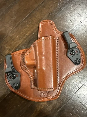 Colt 1911 Model 135 BIANCHI Made In Mexico Leather Holster Glock 17 - Image 1 of 3