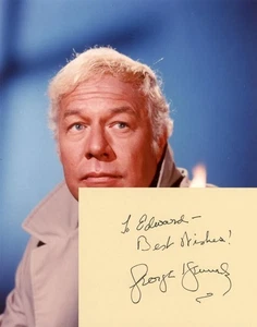 George Kennedy - signierte Seite mit Farbfoto - Bild 1 von 1