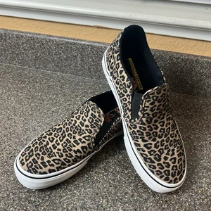 Scarpe skater Vans Deluxe Comfort classiche slip on stampa ghepardo sneaker da donna 8 - Foto 1 di 11