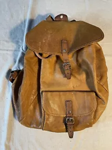 Women's Travel Leather Backpack. 33cm x 25cm x 15cm - Picture 1 of 17
