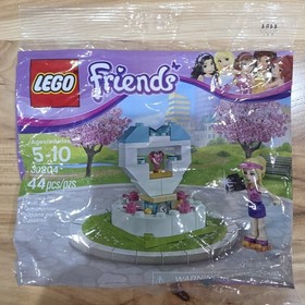 Lego Friends WISH FOUNTAIN Building Kit Stephanie Minifigure 30204 New SEALED