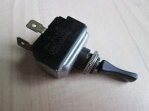 Kenworth Eaton K301-201 Aux Light or Spare Toggle On-Off Switch #M160PK - Bild 1 von 4