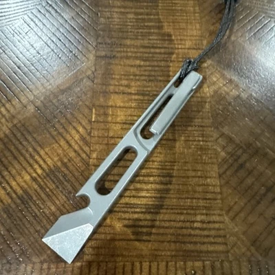 Nice Guy Machine Co Foto 1 de 4