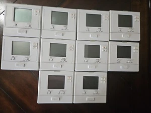 PRO1 T701 Thermostats White 24 Volts Non-Programmable Electronic H/AC Lot Of 10 - Picture 1 of 4