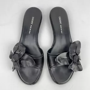 Vintage DKNY Black Leather Sandals Y2K Rosette Flower Women’s Sz 7 ITALY Slides - Picture 1 of 9