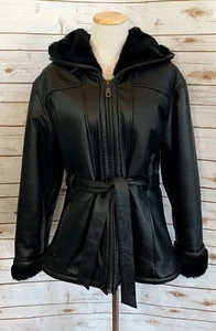 Wilson’s Women’s Black Leather Belted Faux Fur Coat Full Zip Size Medium EXC!! - Picture 1 of 9