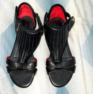 Zadig & Voltaire Womens Black Flat Sandals Size 38 - Picture 1 of 4